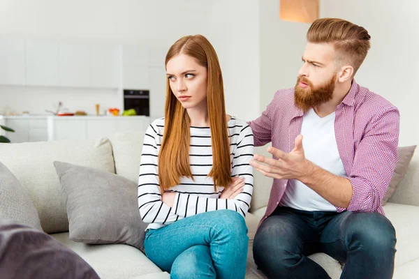 Malentendido Concepto Persona Gente Desconcertado Molesto Apuesto Novio Irritado Tratando —  Fotos de Stock