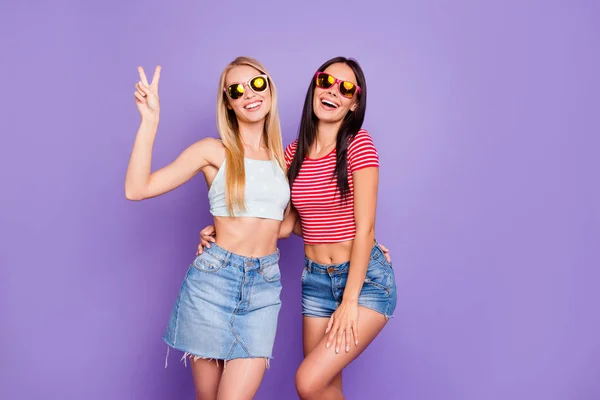 Portrait Trendy Stylish Girls Jeans Short Skirt Laughing Gesturing Sign — Stock Photo, Image