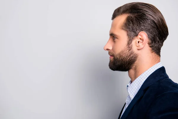 Profil Seitenansicht Halbgesichtiges Porträt Attraktiver Gepflegter Eleganter Verträumter Erfolgreicher Atemberaubender — Stockfoto