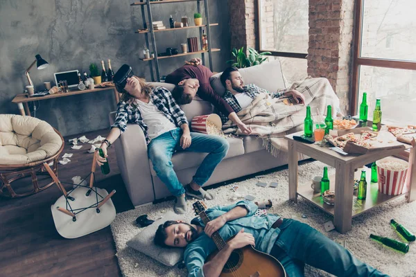 Great Party Bearded Exhausted Tired Drunk Guys Sleeping Night Events — Stock Photo, Image