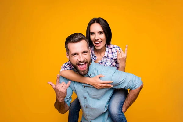 Portrait Funky Crazy Couple Gesturing Rock Roll Sign Yelling Handsome — Stock Photo, Image