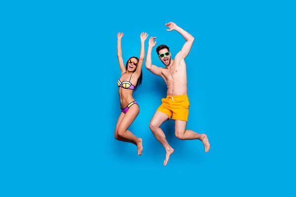 Retrato Larga Duración Una Joven Alegre Hombre Feliz Gafas Vestido — Foto de Stock