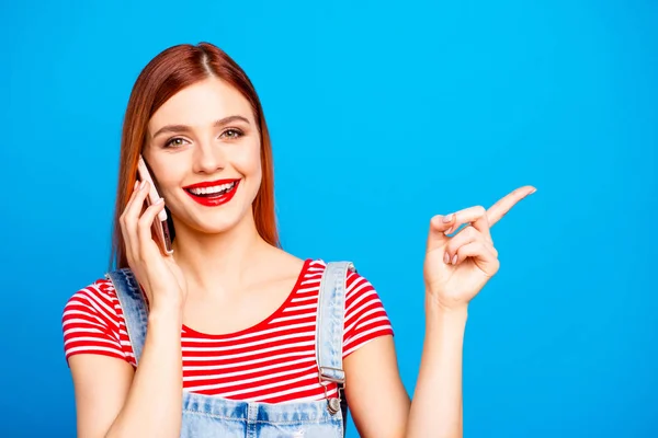 Atenção Venda Oferta Quente Desconto Sazonal Fechar Foto Retrato Menina — Fotografia de Stock