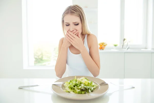 Sjukdom sjukdom person personer koncept. Närbild foto porträtt o — Stockfoto