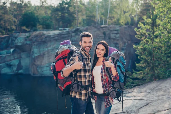 Nice lovely spouses backpacking, bearded husband and cute wife, — Stock Photo, Image