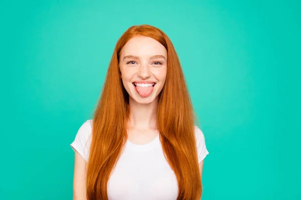 Retrato de agradável positivo atraente alegre tolo bonito brigh — Fotografia de Stock