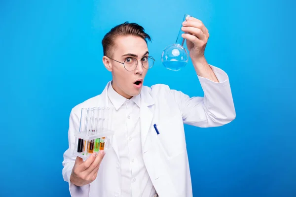 Portrait of clever smart nice handsome caucasian guy in white un — Stock Photo, Image