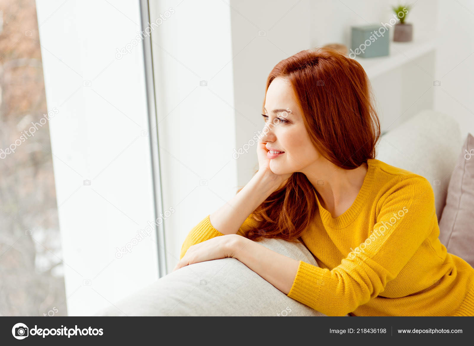 dívka napadla online datování