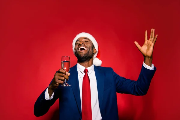 Noel de Natal véspera festiva. Bonito chique elegante m confiante — Fotografia de Stock