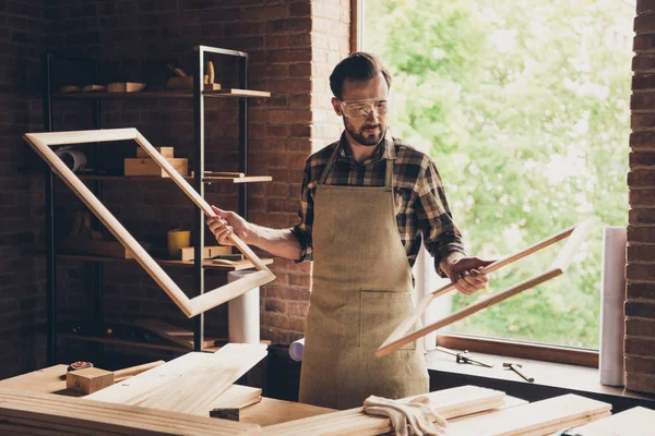 Handcraft πρόσωπο δημιουργικούς ανθρώπους σχεδιαστική αποκατάσταση. Tho — Φωτογραφία Αρχείου