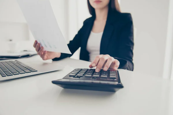 Close-up cropped serious lady hands manager ceo boss chief weari — Stock Photo, Image