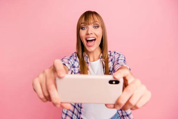 Portret Van Leuke Mooie Aantrekkelijke Vrij Vrolijk Straight Haired Blond — Stockfoto