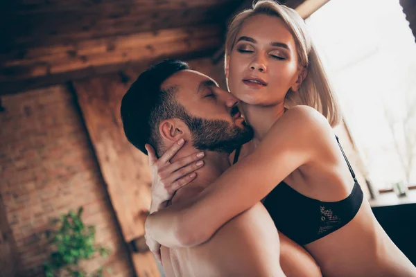 Xxx life satisfaction joy valentine day. Closeup photo of affectionate delicate cuddling beautiful bob blond haired lady feeling good near bearded romantic handsome sweetheart shirtless gentle guy — Stock Photo, Image