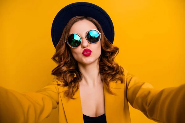 Close up photo beautiful dreamy funky she her lady make take selfies send air kiss boyfriend vacation red pomade lips lipstick wear hat sun specs formal-wear suit isolated yellow bright background — Stock Photo, Image