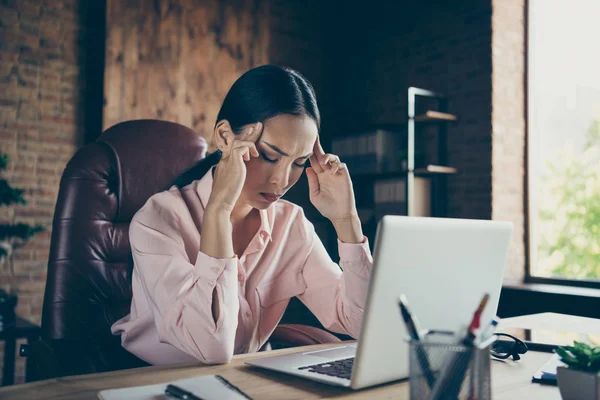 Portrait of her she nice-looking stylish attractive lady specialist ceo boss chief suffering from pain difficult task at modern industrial loft interior style work place station — Stock Photo, Image