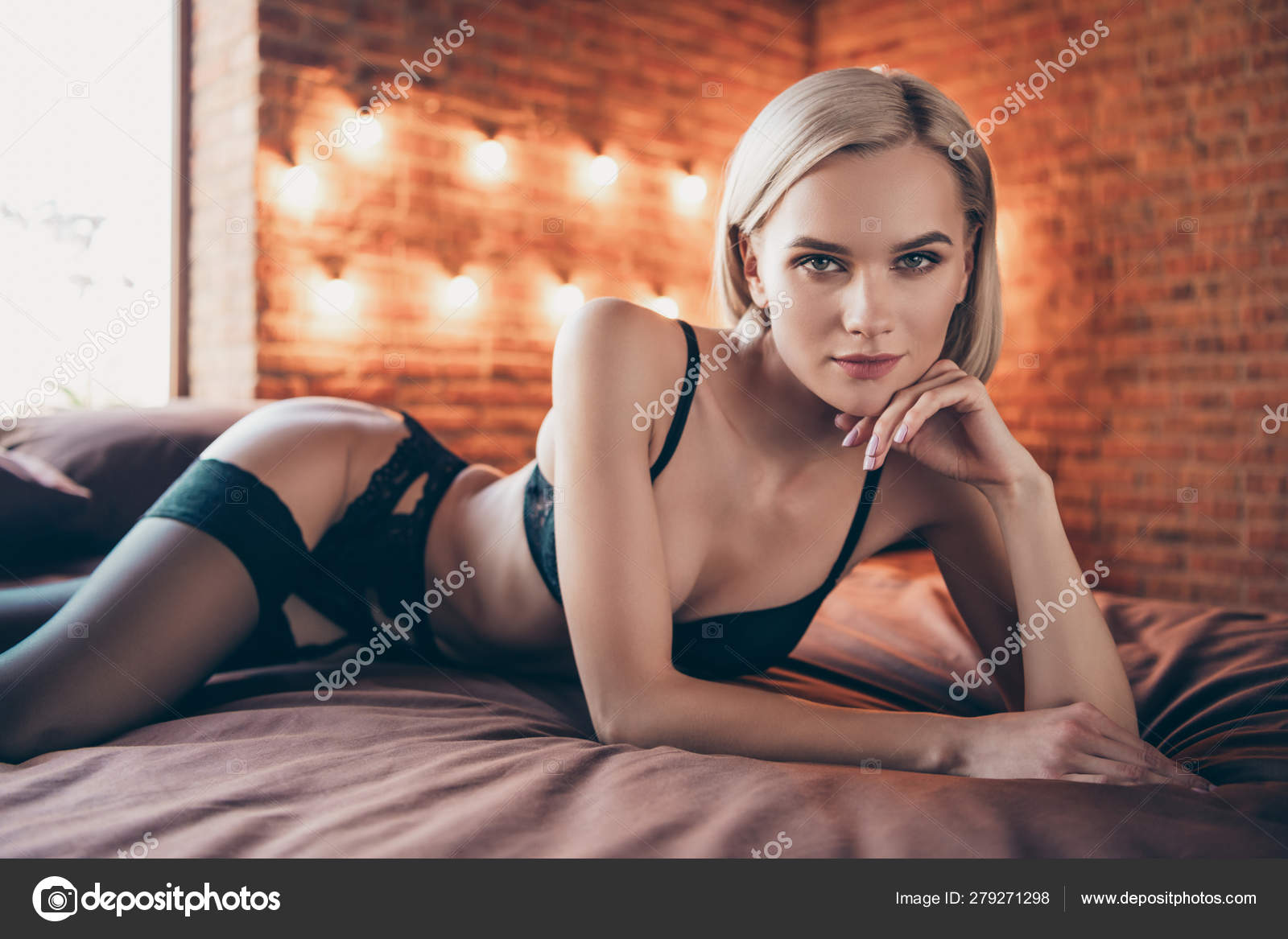 15 самых горячих порноактрис MILF в году | MAXIM 15 самых горячих порноактрис MILF в году | MAXIM