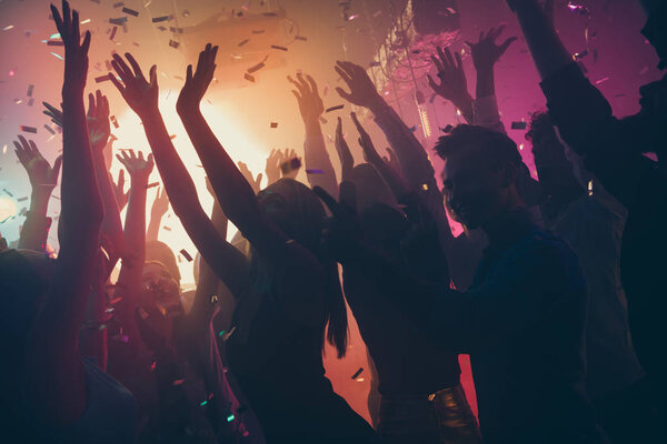 Company of nice attractive cheerful cheery positive carefree careless guys ladies gathering having fun vacation hanging out best summer corporate event at new cool dark modern place — Stock Photo, Image