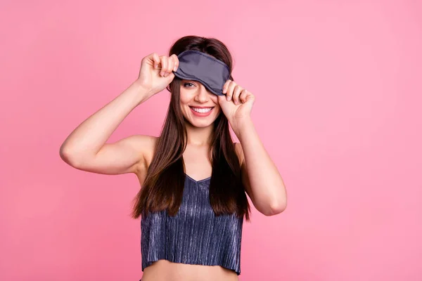 Close-up portrait of her she nice-looking fascinating attractive lovely winsome pretty groomed shine cheerful cheery straight-haired teenage girl recreation relaxation isolated over pink pastel — Stock Photo, Image