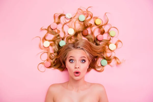 Vertical side profile top above high angle photo beautiful she her lady wondered amazed lying down sweets perfect ideal hair slim skinny stunning curious interested naked isolated pink background — Stock Photo, Image