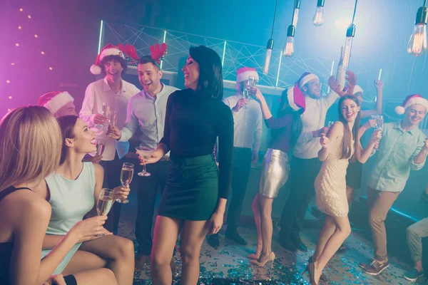 Nice attractive well-dressed elegant trendy stylish fashionable cheerful cheery positive ladies and guys gentlemen having fun chill out lifestyle at modern luxury fogged lights nightclub — Stock Photo, Image