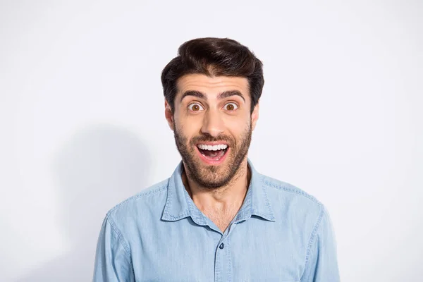 Close up photo of amazing mixed race multietnic macho guy with open mouth watching sale banner wear casual denim shirt isolated white color background — Stock fotografie