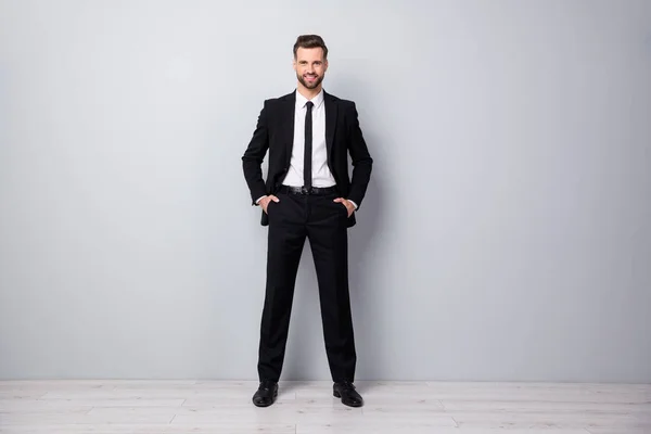 Full length photo of handsome stylish entrepreneur man ready decide company decisions like real expert wear classy outfit isolated over grey color background