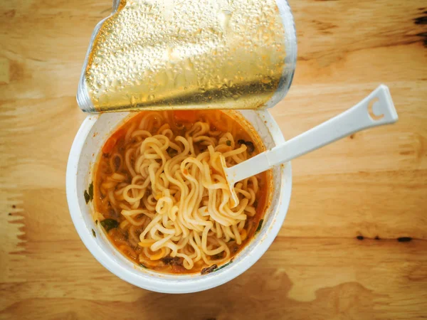 Ovanifrån Kopp Instant Noodle Redo Att Äta — Stockfoto