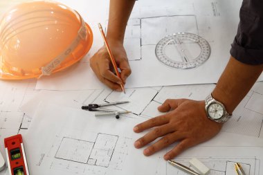 Mimar ya da kalem ve çalışma planı, mimari konsept iletki kullanma