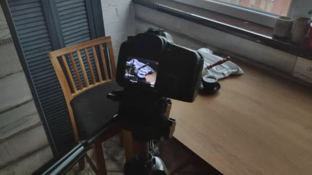 Fotograf Face Reclamă Compoziție Cafea — Videoclip de stoc