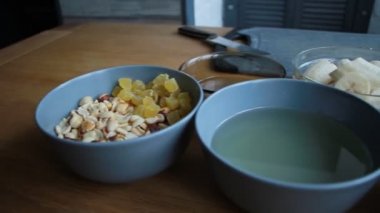 Bir pasta yapma bir kek, stok görüntüleri tam süreci yapmak için hazırlık ürünleri