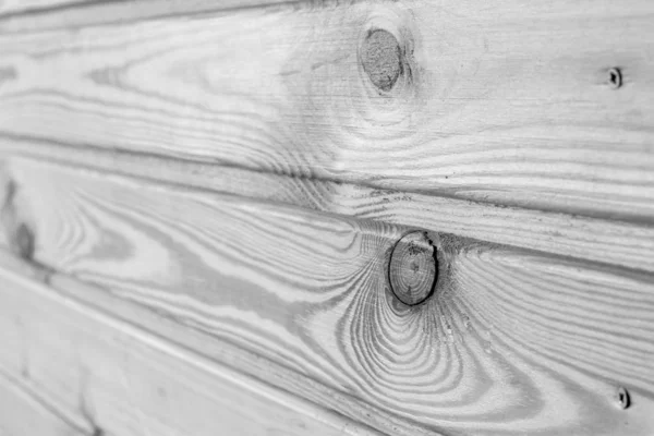 BW fondo de tablones de madera natural en la misma superficie con elementos de nudos — Foto de Stock