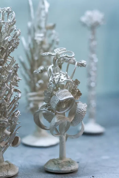 Preparation for smelting silver jewelry in a workshop for the manual production of jewelry — Stock Photo, Image