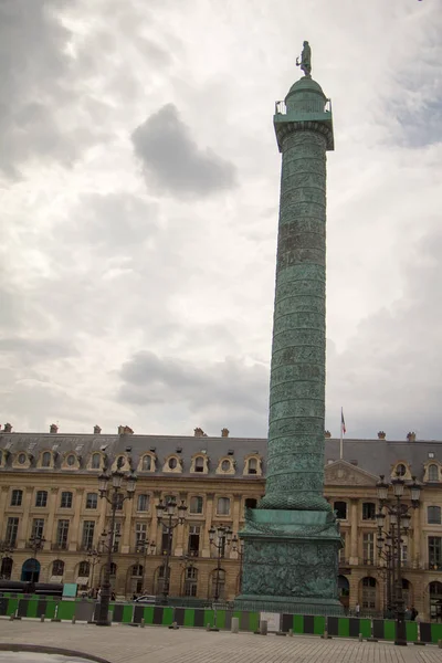 Vista de la Place Vendome y el obelisco en París, Place Vendome — Foto de Stock