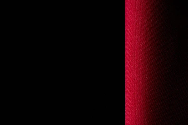 Två färger röd och svart lyx bakgrund eller koncept, veck av rött och svart tyg — Stockfoto