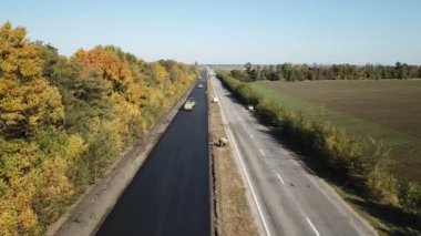 Ukrayna, Dnipro - 11 Ekim 2018: highw asfaltta onarım