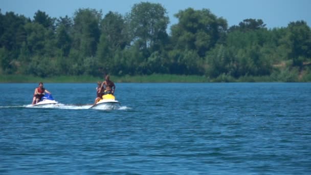 Water bike on the lake. Slow Motion — Stock Video