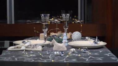 Güzel hizmet şenlikli Noel masa