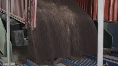 Araba kaldırır tahıl tecavüz