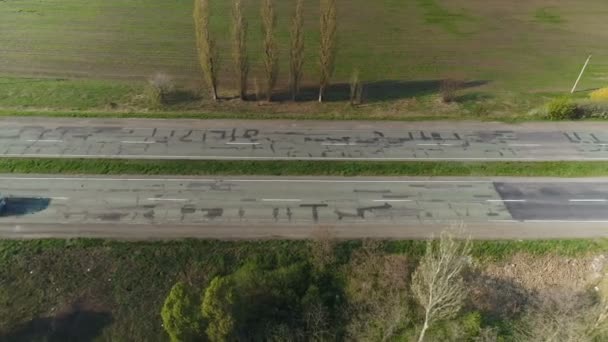 Road with cars. Aerial survey — Stock Video