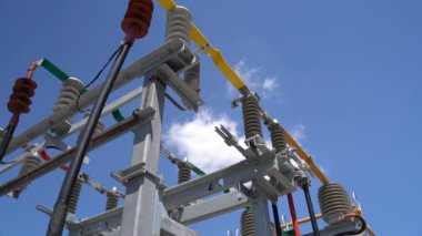 Bir Güneş Enerjisi Santralinde Transformatör