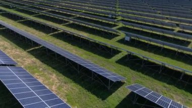 Güneş güç istasyonu. Hava anket