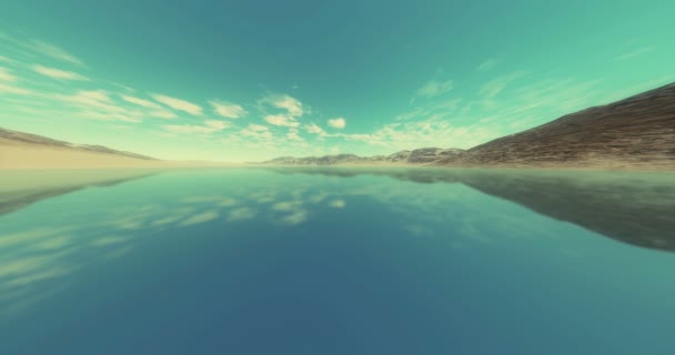 云大规模滚蚌湖表面 湖面像镜子一样 — 图库视频影像