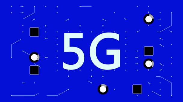 Símbolo 4k 5G, una placa de circuito futurista con electrones en movimiento, comunicación . — Vídeo de stock