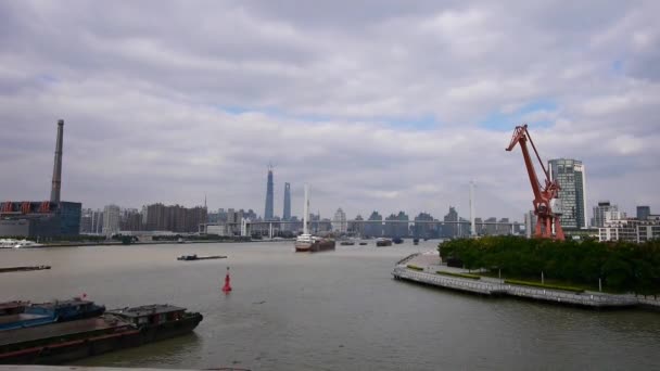 Lapso Tiempo Envío Ocupado Río Huangpu Través Del Puente Mar — Vídeo de stock