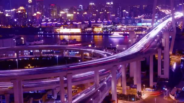 Timelapse Driving Cars Racing Streaking Purple Lights Trail Overpass Bridge — Video