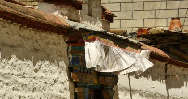 4k Tibet casas de tradición con patrón de religión, lhasa área residente . — Vídeo de stock