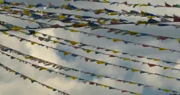 Bandera Oración Viento Fondo Nubes — Vídeo de stock