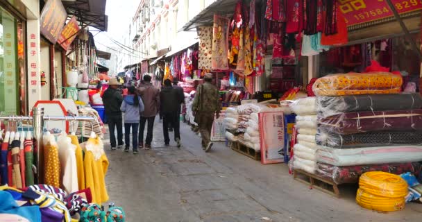 Shangri Street Çin Pazarında Üzerinde Yürüyen Yoğun Kalabalık — Stok video