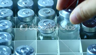 4k enjeksiyon şişe box.medical sağlık hastane donanımları ekleyin ve şişe ilaç.