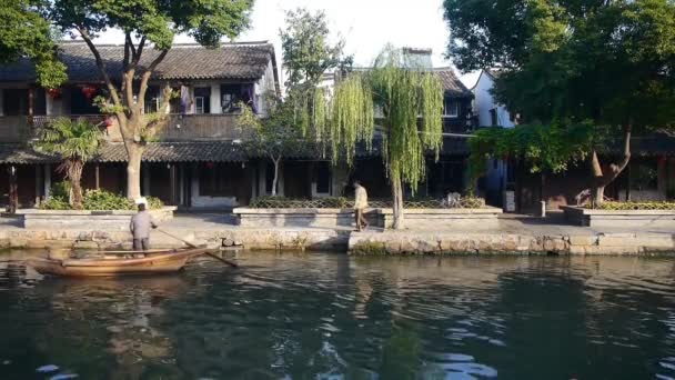 Traditionele Chinese huizen in Xitang Water stad, shanghai, China. — Stockvideo